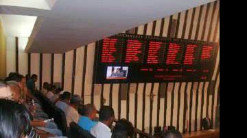 Imagem Assembleia retoma trabalhos com galerias lotadas