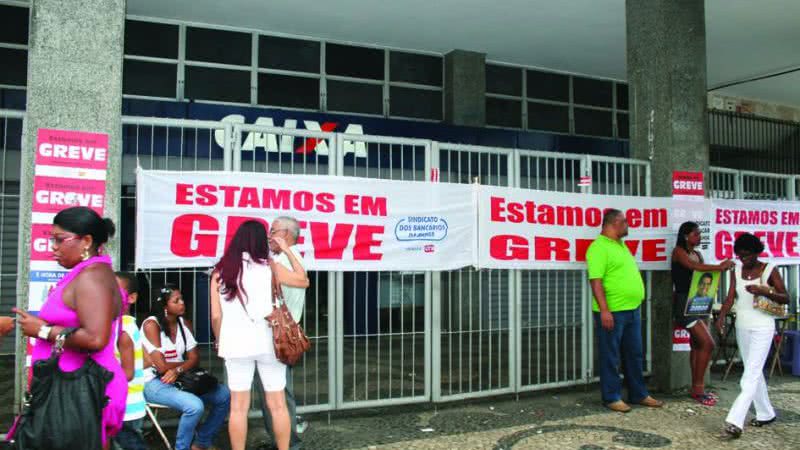 Imagem Bancários prometem intensificar greve