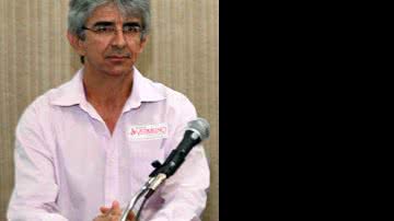 Imagem Dr.José Caires morre de infarto fulminante 