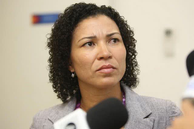 Imagem Lúcia Barbosa repudia comentários de Maurício de Tude sobre Luiza Maia