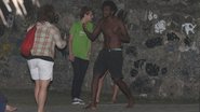 Imagem Irmã de ator baiano morre ao cair de parapente no Rio