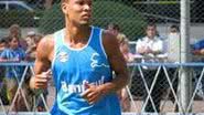 Imagem Thiego está fora da estreia no Baianão