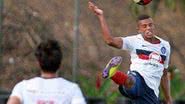 Imagem Lateral sai depois de renovar com o Bahia