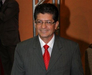 Imagem Carlos Brasileiro representa governador em seminário