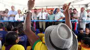 Imagem Wagner inaugura estradas no interior do estado