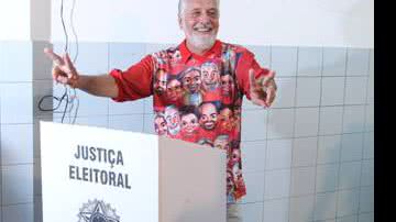 Imagem  Jaques Wagner de boa