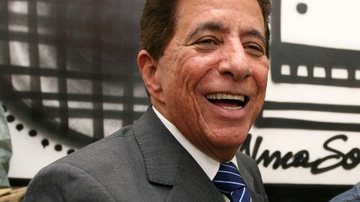 Imagem Secretário pede fim da greve dos professores