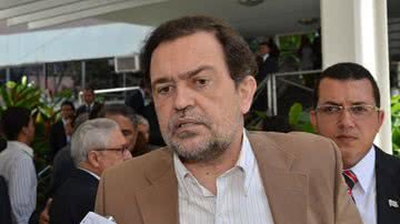 Imagem Pinheiro reconhece derrota no Senado