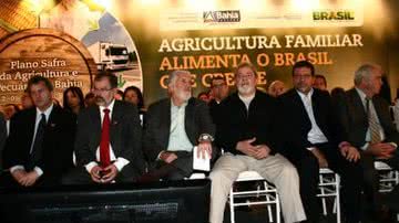Imagem Lula rouba cena no lançamento do Plano Safra 2011