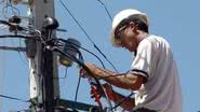 Imagem Governo quer fim do reajuste de energia
