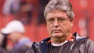 Imagem Geninho assume comando do Vitória