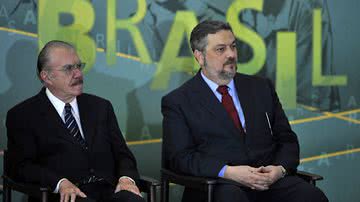 Imagem Palocci se despede do governo ao lado de Sarney