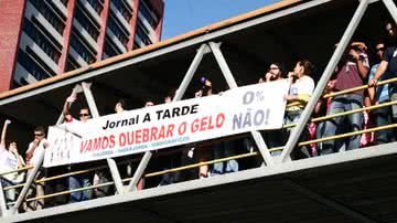 Imagem Sem reajuste, A Tarde empurra funcionários para greve 