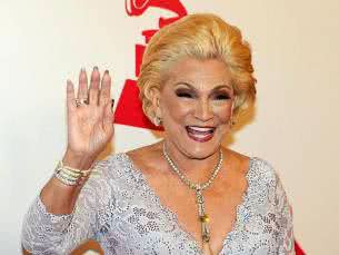 Imagem Faustão homenageia Hebe