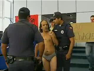 Imagem De cuecas na Câmara