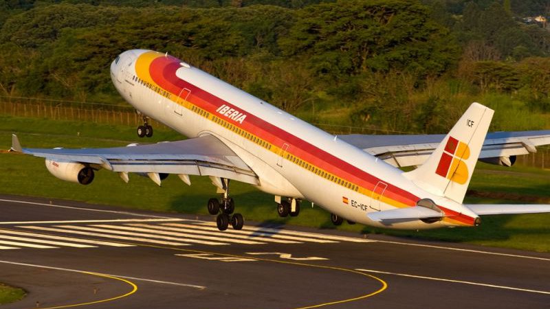 Imagem  Greve na empresa aérea Iberia pode cancelar 156 voos