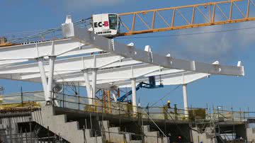 Imagem Inspetores da Fifa visitam obras da Fonte Nova nesta quinta