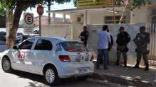 Imagem Políticos em Barreiras são acusados de usar carro roubado