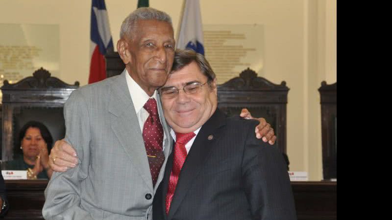 Imagem Homenagem da OAB a advogado mais antigo