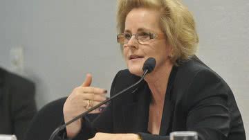 Imagem Comissão de Constituição e Justiça aprova ministra para STF
