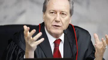Imagem Mensalão terá prescrição de penas, diz ministro do STF