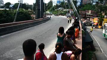 Imagem Tiroteio leva pânico à Estação da Lapa