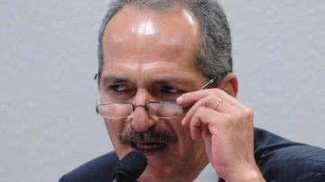 Imagem Aldo Rebelo vem à Salvador visitar obras da Arena 