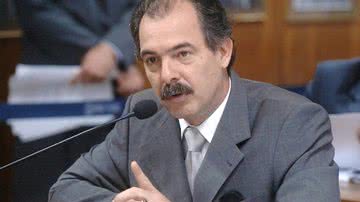 Imagem Mercadante é o novo ministro da Educação
