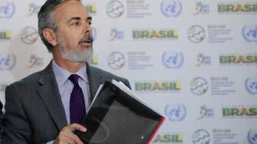Imagem Brasil tenta evitar um golpe no Paraguai