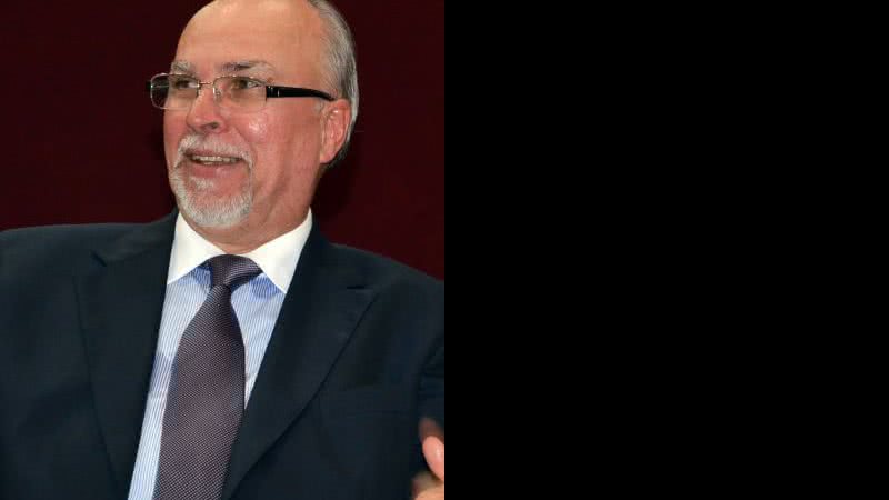 Imagem Negromonte minimiza acusações de assessor de Bezerra
