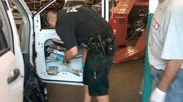 Imagem Americano descobre 19 kg de cocaína escondidos na porta de carro