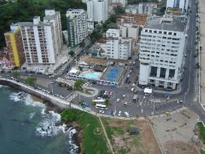 Imagem Corretor executado com dez tiros na Barra