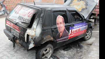 Imagem Carro de candidato a vereador pega fogo