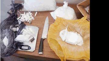 Imagem Polícia apreende 1kg de cocaína em Itabuna