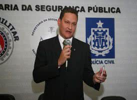 Imagem Apresentada dupla que assaltou banco em Souto Soares
