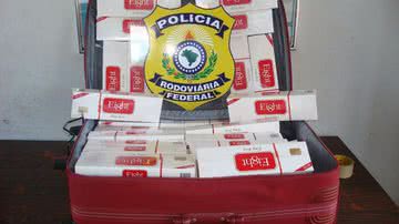 Imagem PRF apreende 810 mercadorias contrabandeadas 