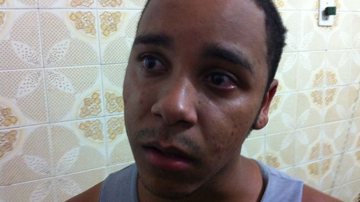 Imagem Escopetas, metralhadora e drogas apreendidas em Periperi