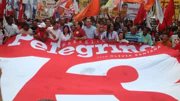 Imagem Caminhada de Pelegrino congestiona o Centro