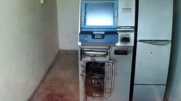 Imagem Quadrilha arromba caixa eletrônico em Morpará