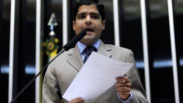 Imagem Mário Kertész se mantém longe da política