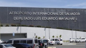 Imagem Incêndio no Aeroporto de Salvador interrompe pousos e decolagens 
