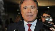 Imagem Senador quer receber R$ 1,6 mi do estado