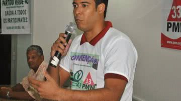 Imagem Lauro de Freitas: Márcio Paiva confirma Bebel Carvalho como vice
