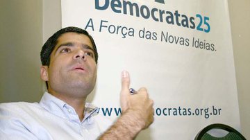 Imagem Neto ainda acredita em união com PMDB e PSDB