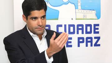 Imagem ACM Neto chama governador de “cara de pau”