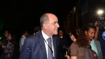 Imagem Aleluia: “Pesquisa só vale para PT quando lhe é favorável”