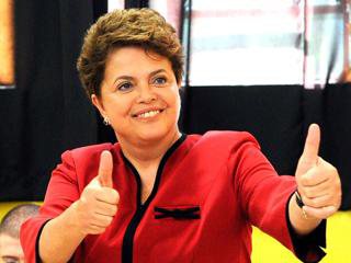 Imagem Dilma trata de temas espinhosos nesta segunda