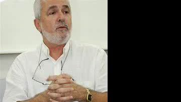 Imagem Edson Borges deixa Secom e Fabrício Almeida assume