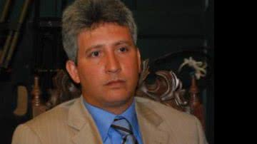 Imagem PT X PMDB: Carballal briga e assegura  candidaturas