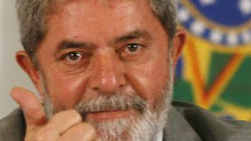 Imagem Lula deixa hospital e inicia quimioterapia nesta segunda